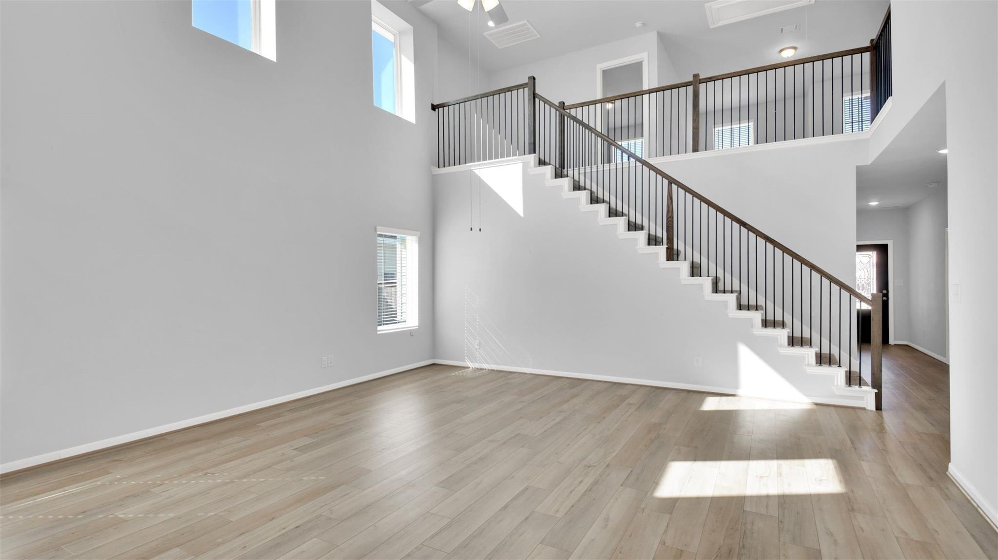 113 Greenthread Dr, Liberty Hill, TX 78642