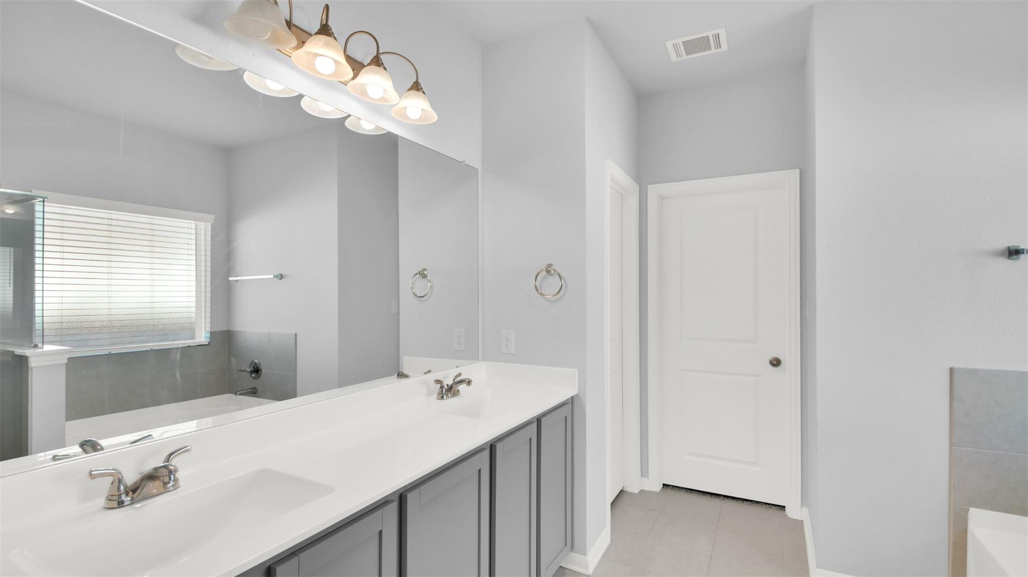 113 Greenthread Dr, Liberty Hill, TX 78642