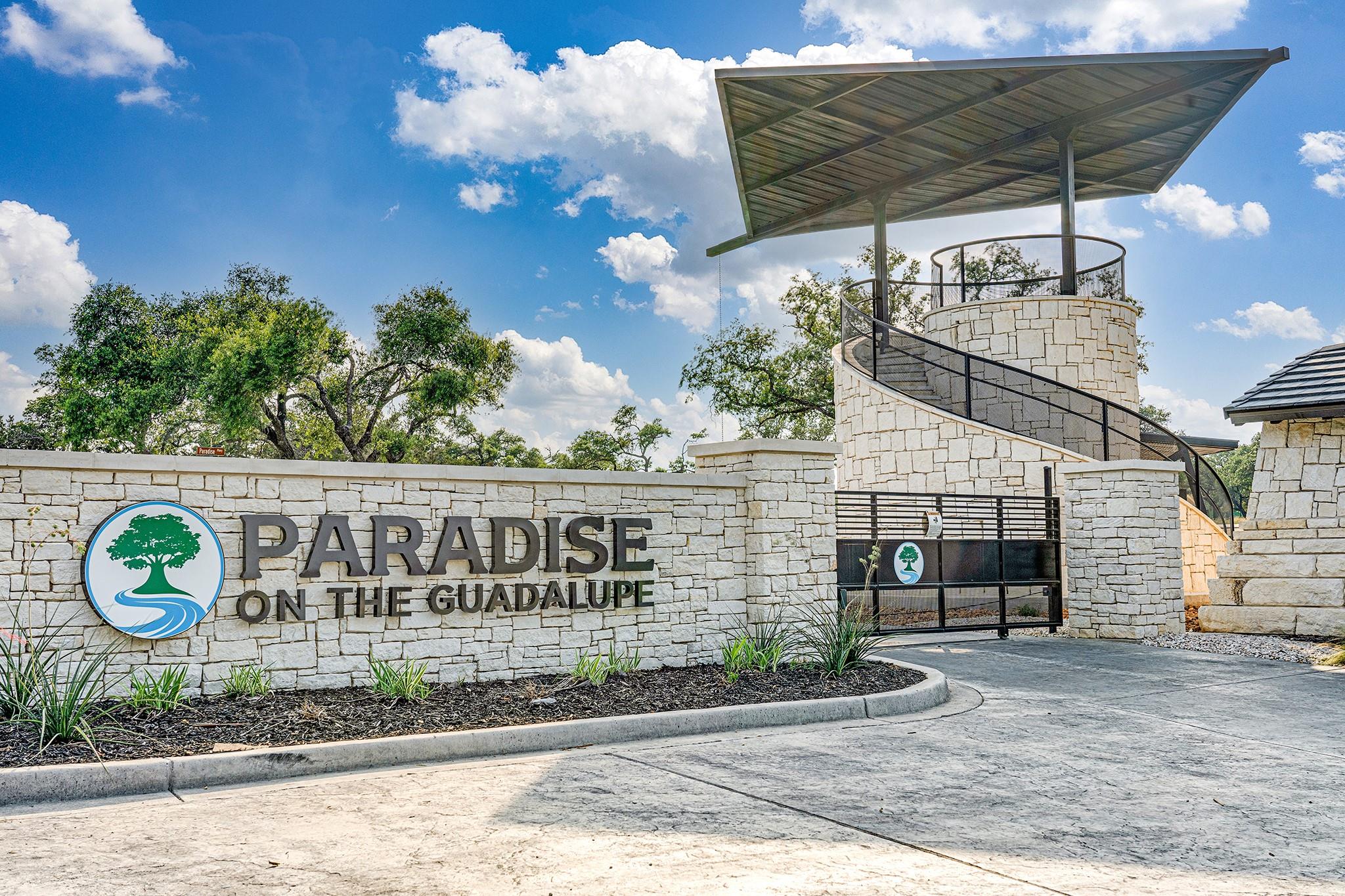 1942 Paradise Pkwy, Canyon Lake, TX 78133