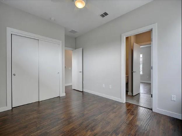 5616 S 1st St # 43, Austin, TX 78745