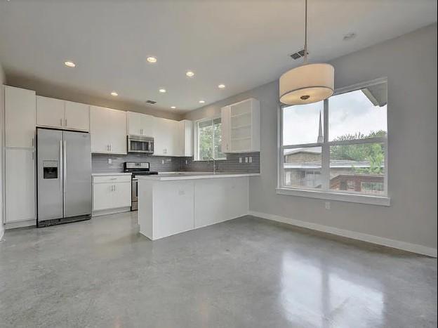 5616 S 1st St # 43, Austin, TX 78745