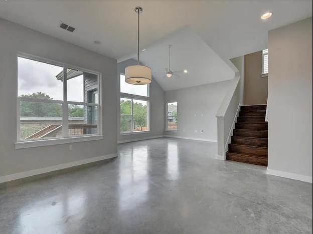5616 S 1st St # 43, Austin, TX 78745