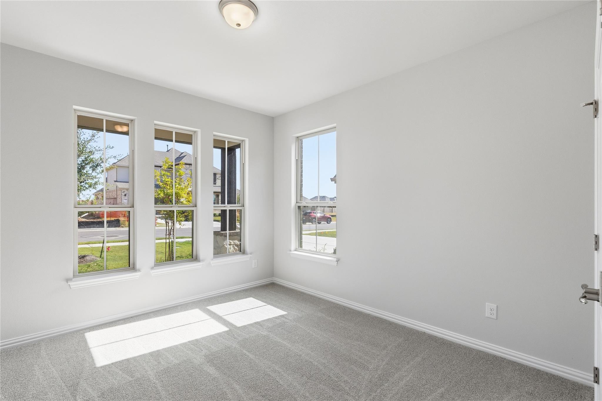 13512 Hamilton Hart Dr, Elgin, TX 78621