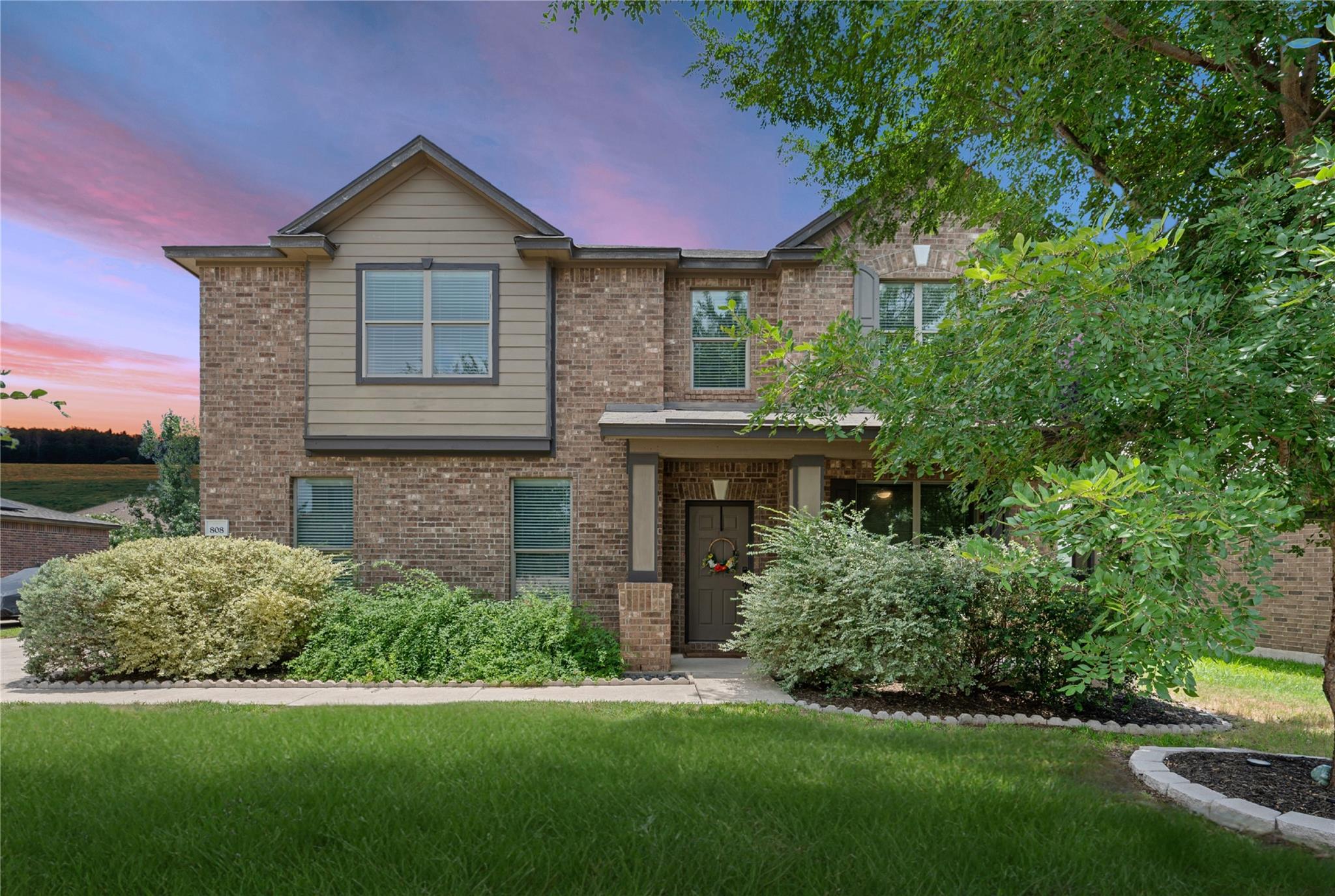 808 Lonesome Lilly Way, Pflugerville, TX 78660