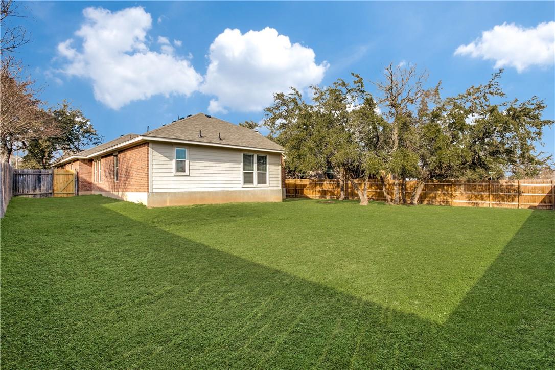 1402 Shamitas Ct, Leander, TX 78641