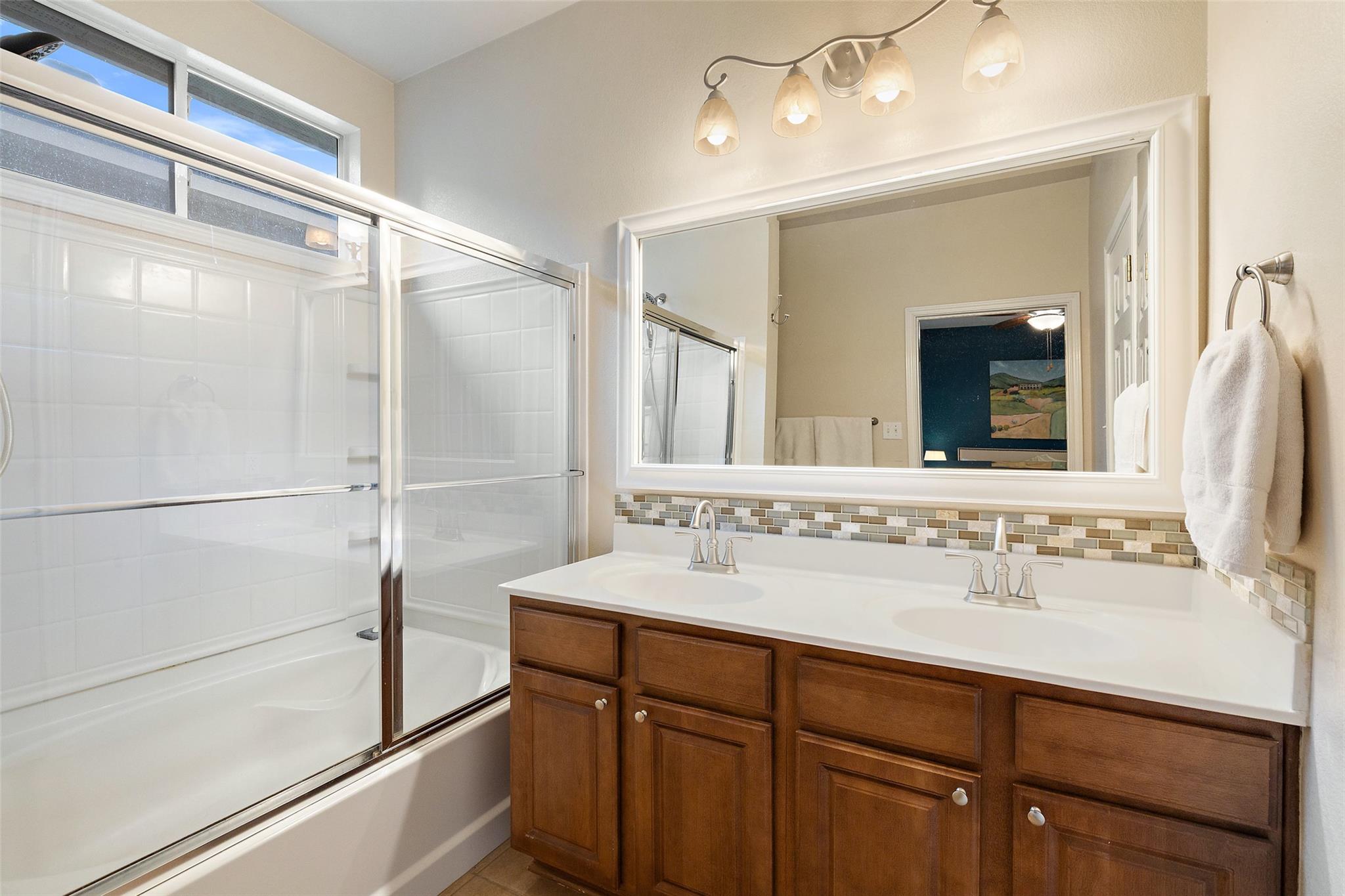 9204 Brents Elm Dr, Austin, TX 78744
