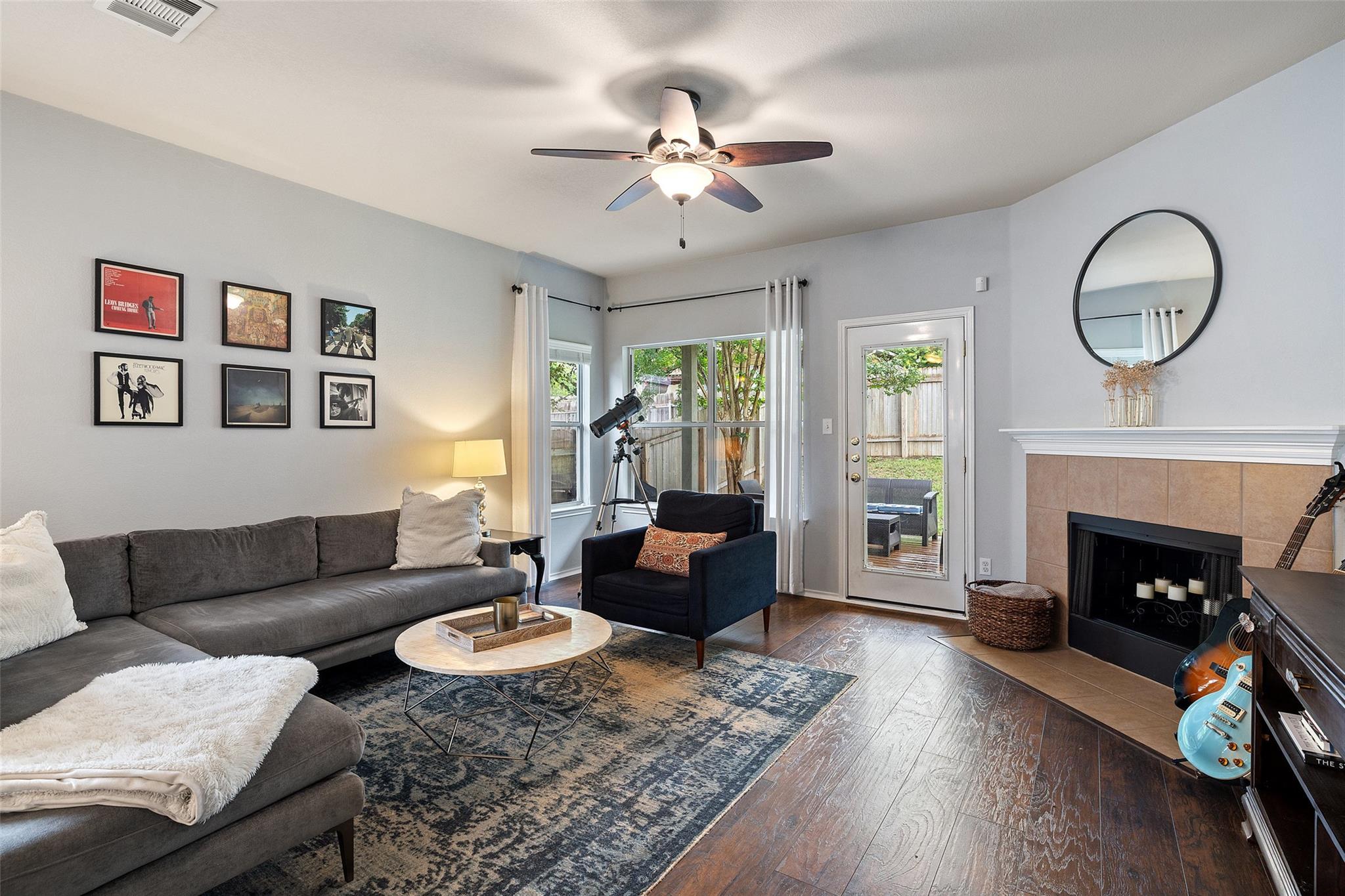 9204 Brents Elm Dr, Austin, TX 78744