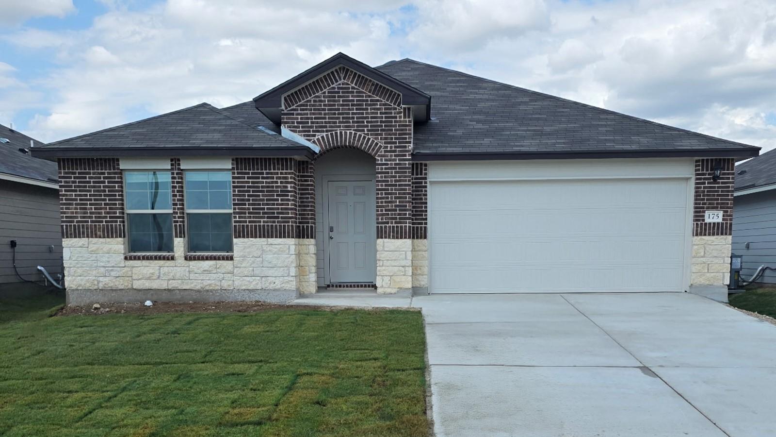 175 Rearden Blvd, Jarrell, TX 76537