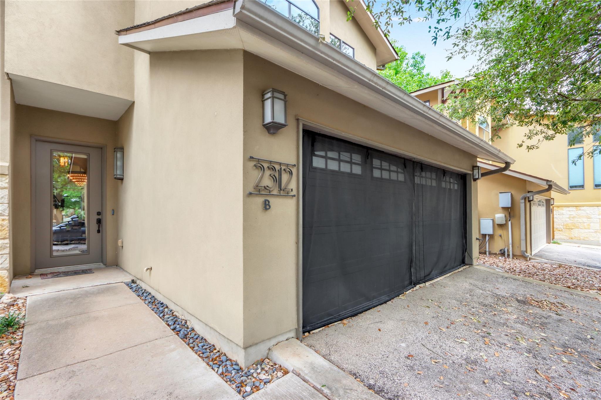 2312 Thornton Rd # B, Austin, TX 78704