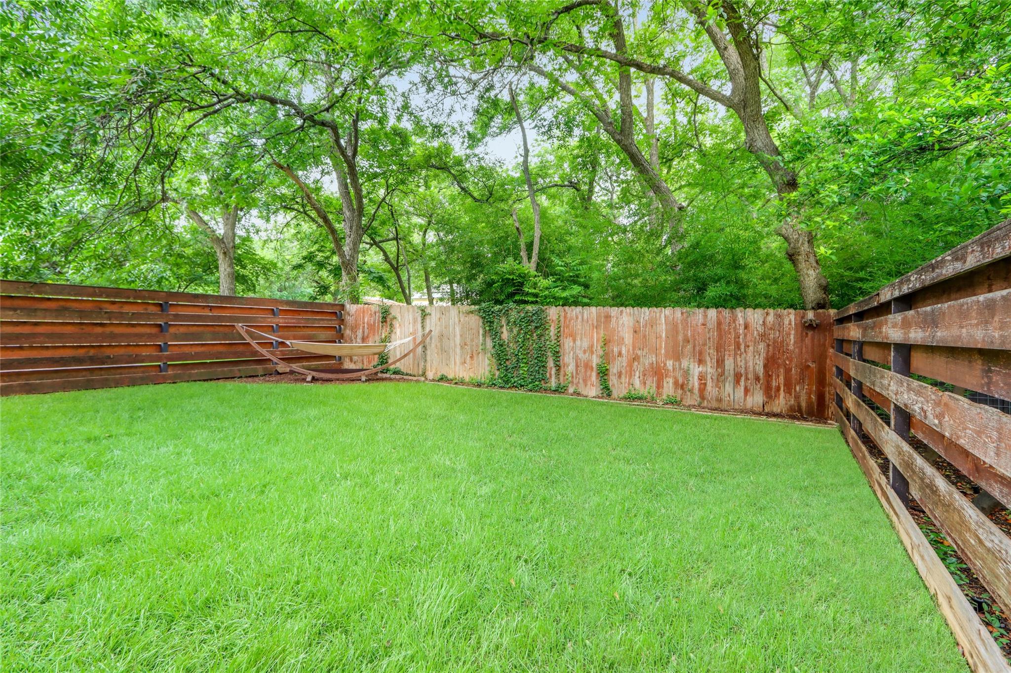 2312 Thornton Rd # B, Austin, TX 78704