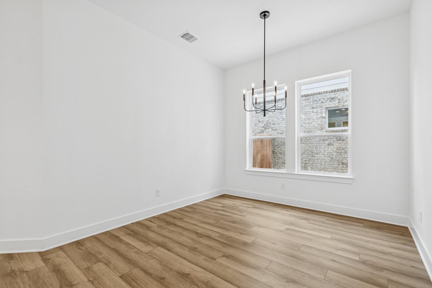 1412 South Brook Dr, Leander, TX 78641