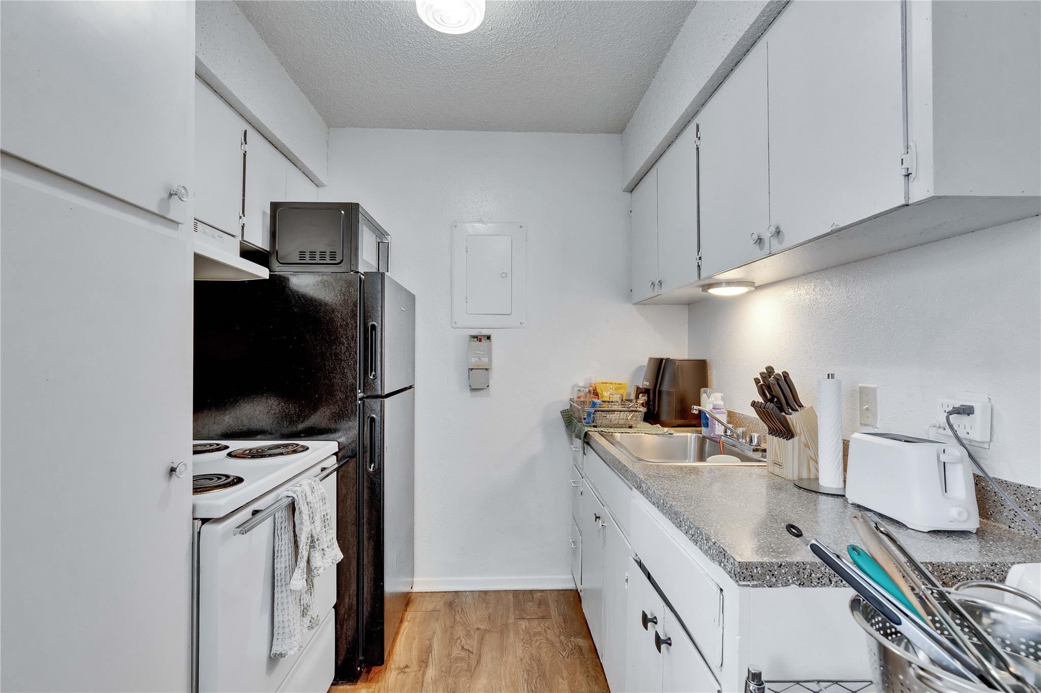 2803 Hemphill Park # B106, Austin, TX 78705