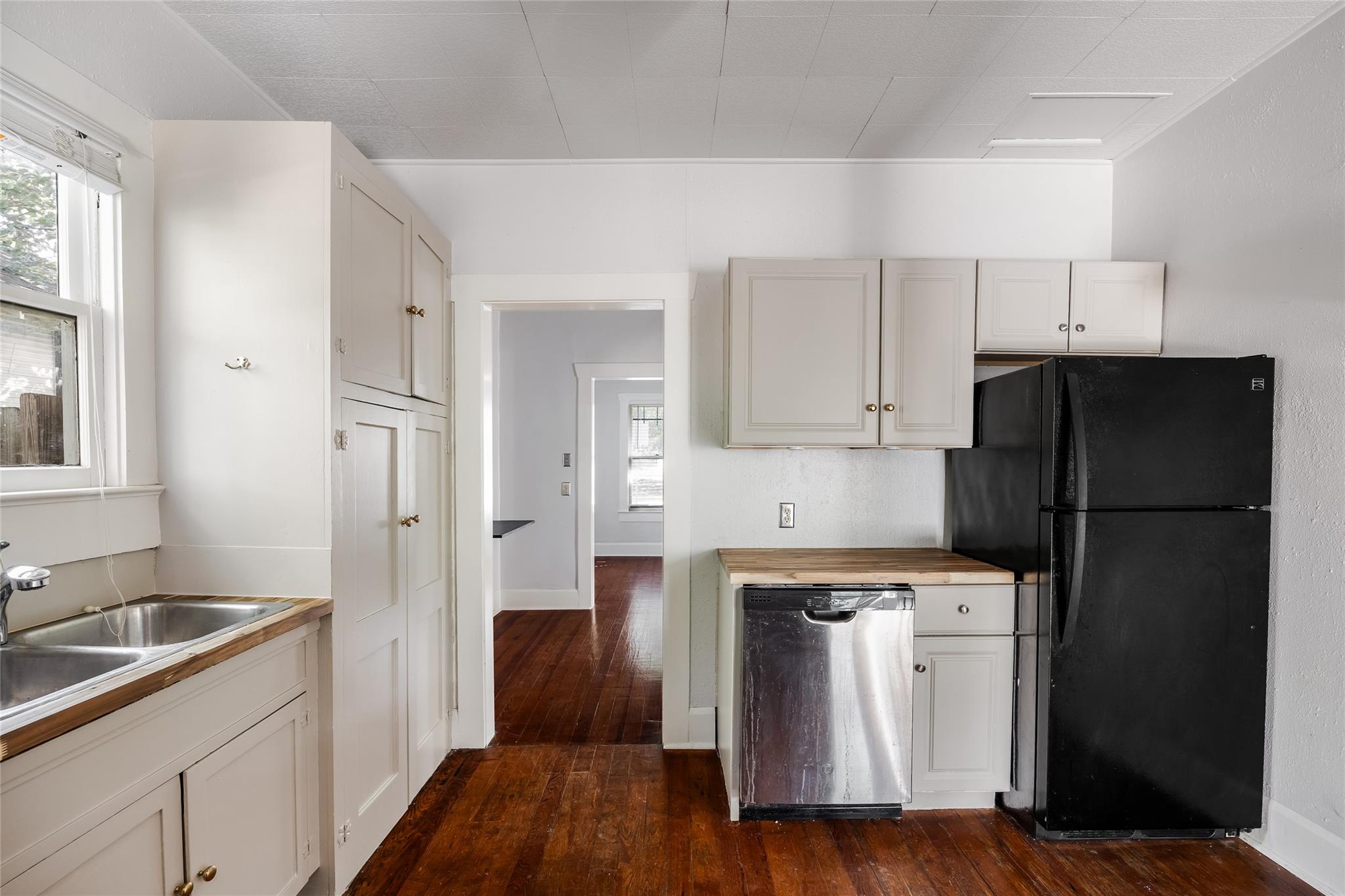 217 Leland St, Austin, TX 78704