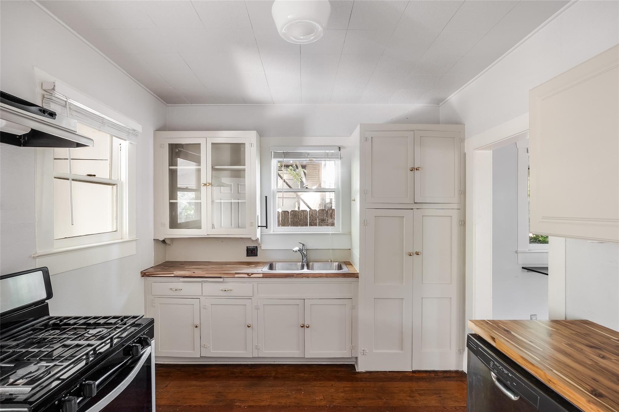 217 Leland St, Austin, TX 78704