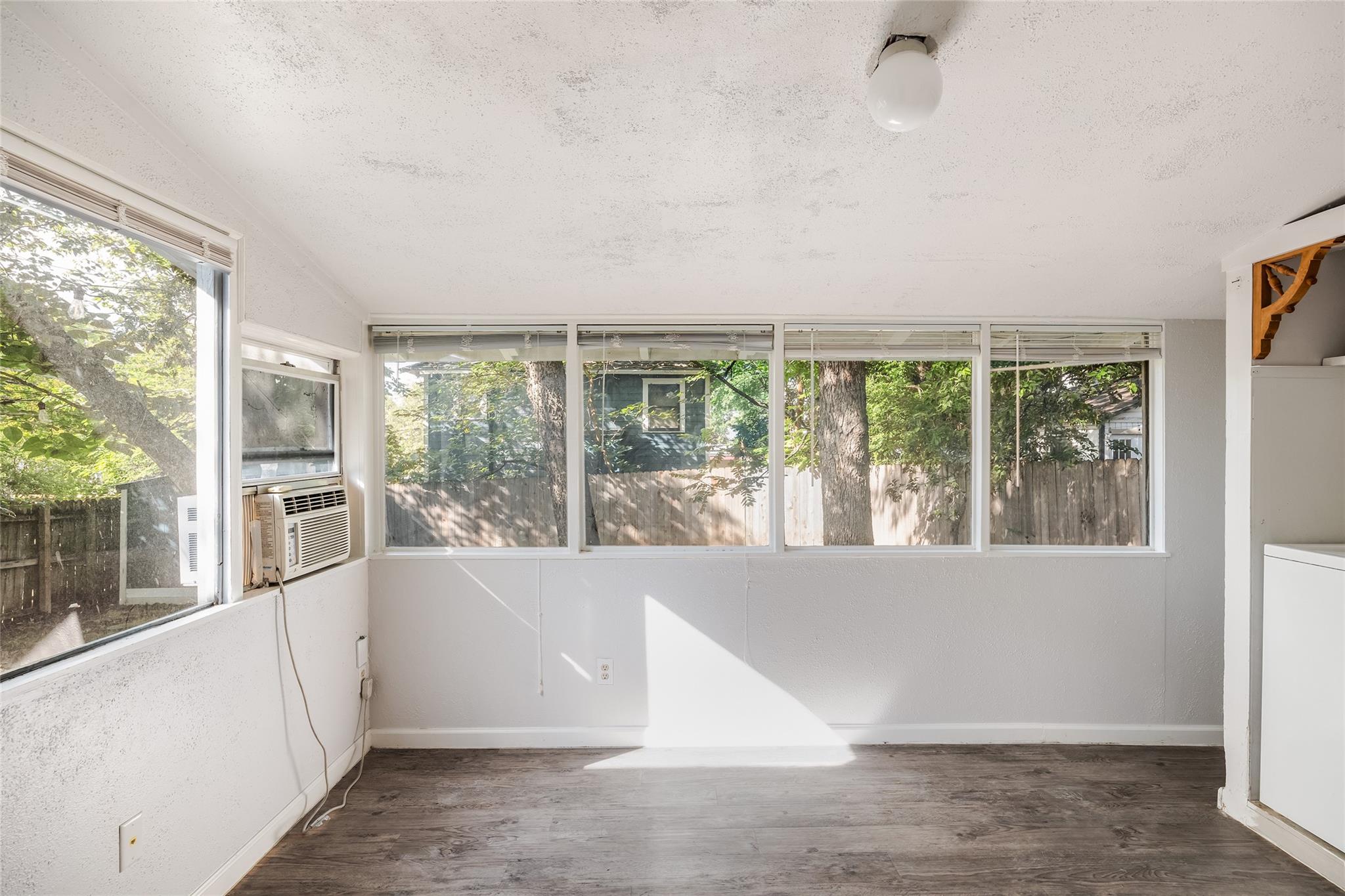 217 Leland St, Austin, TX 78704