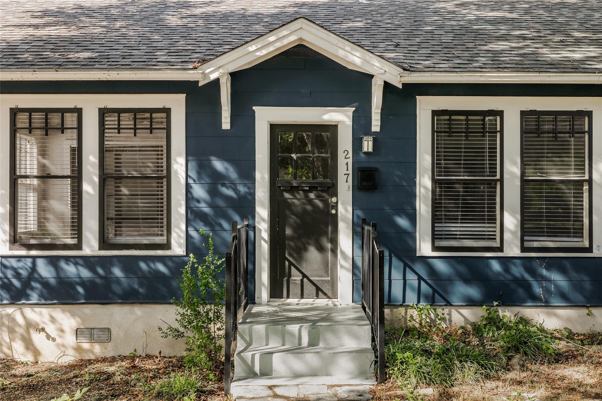 217 Leland St, Austin, TX 78704