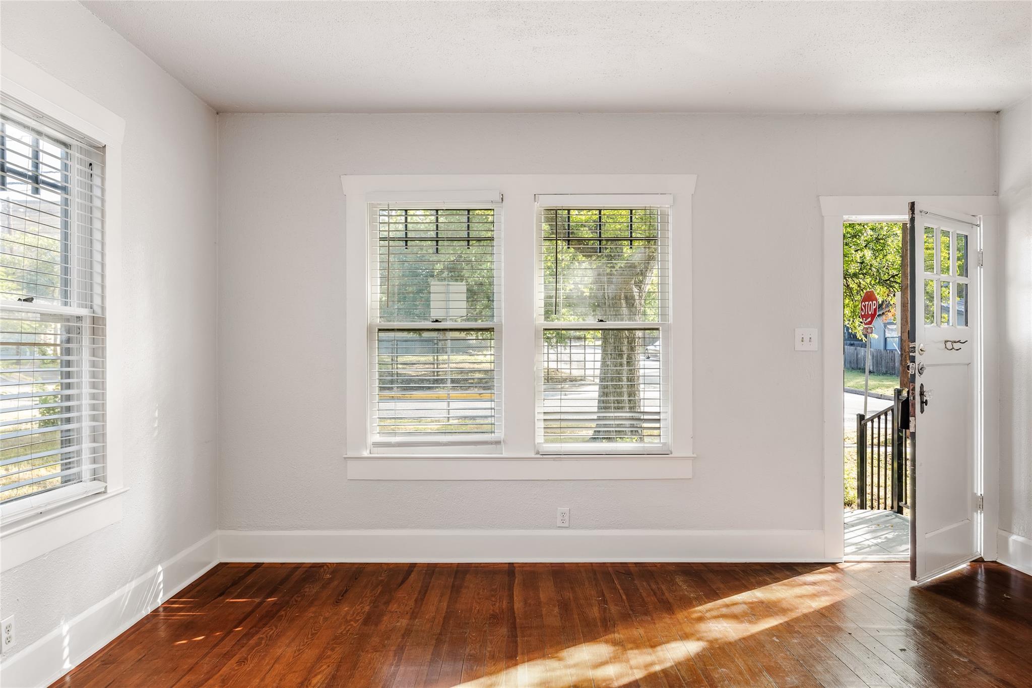 217 Leland St, Austin, TX 78704
