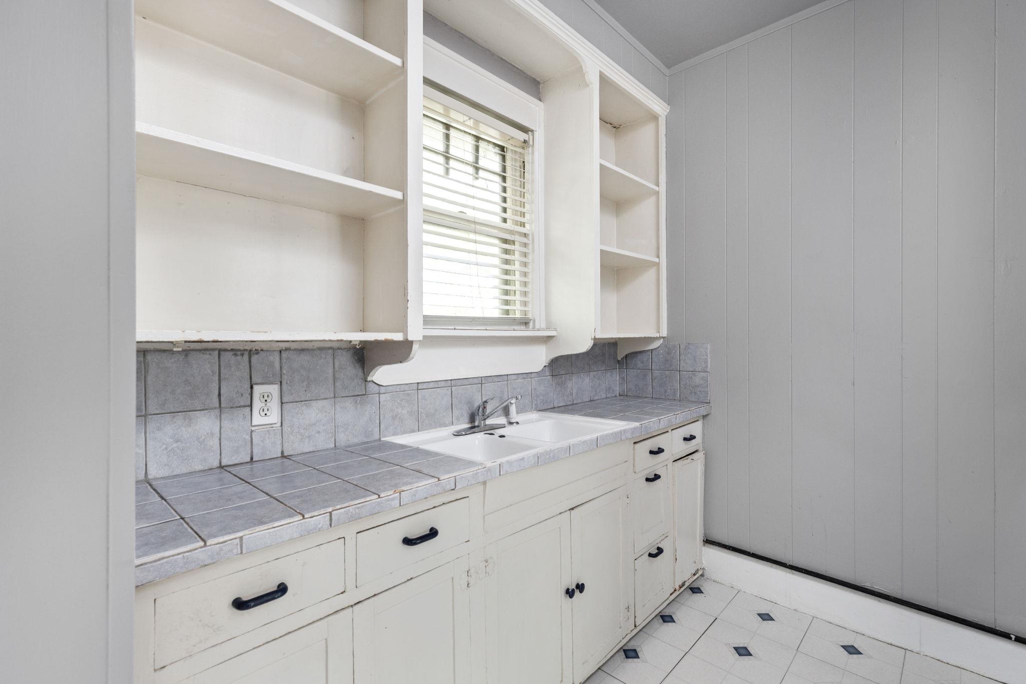 217 Leland St, Austin, TX 78704