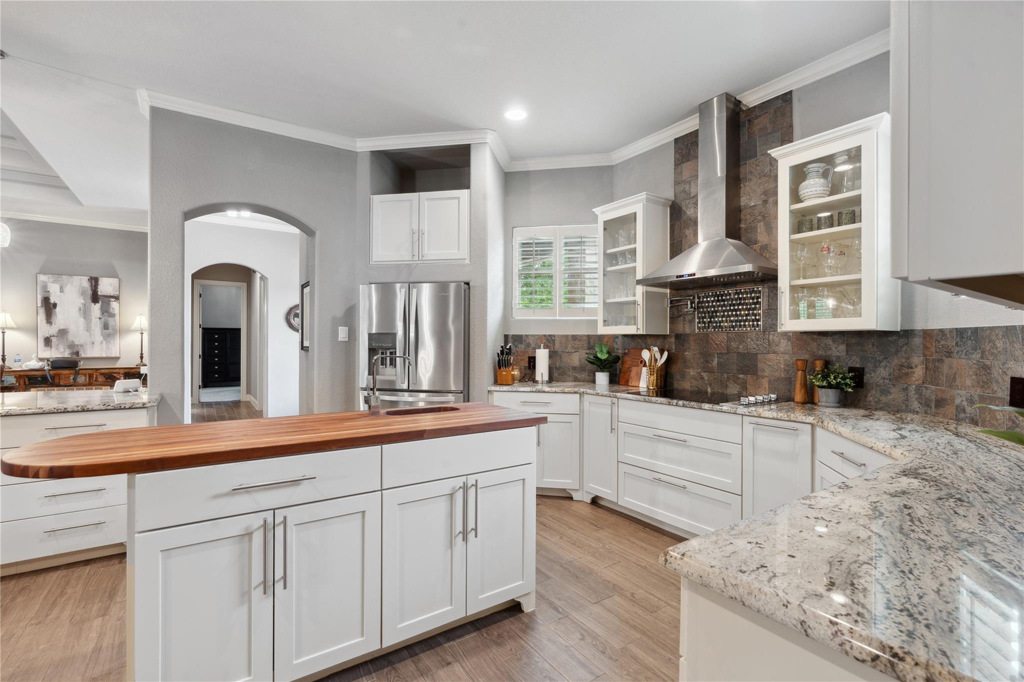 3311 Boone Dr, Lago Vista, TX 78645