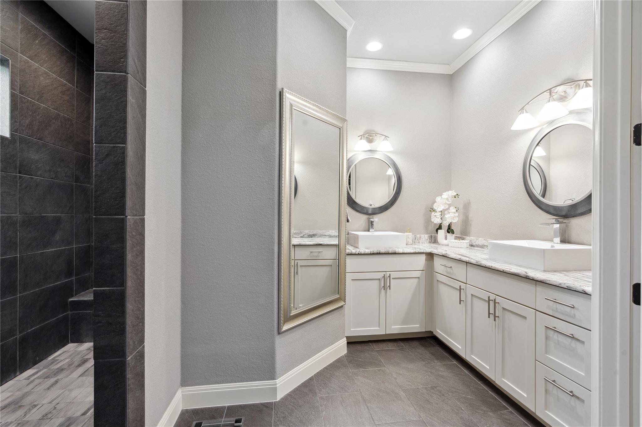 3311 Boone Dr, Lago Vista, TX 78645