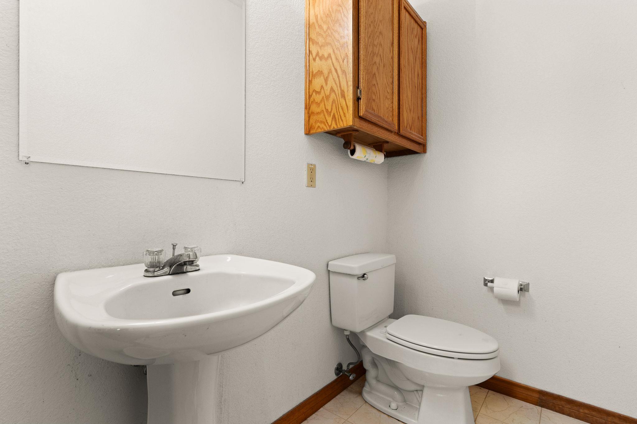 408 N Key Ave, Lampasas, TX 76550