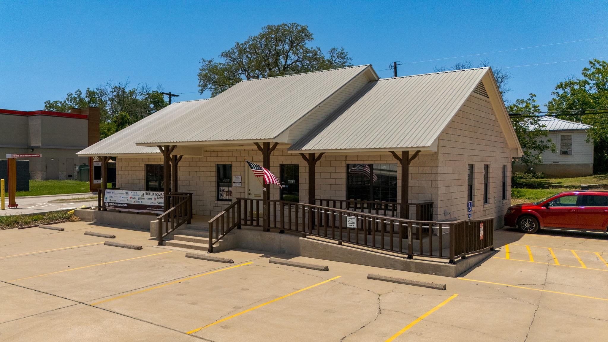 408 N Key Ave, Lampasas, TX 76550