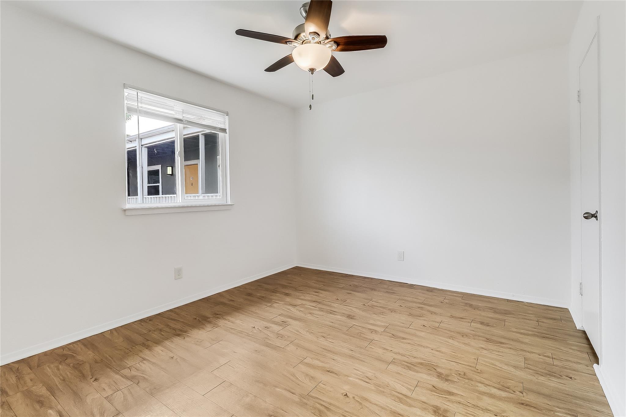 2401 Manor Rd # 210, Austin, TX 78722