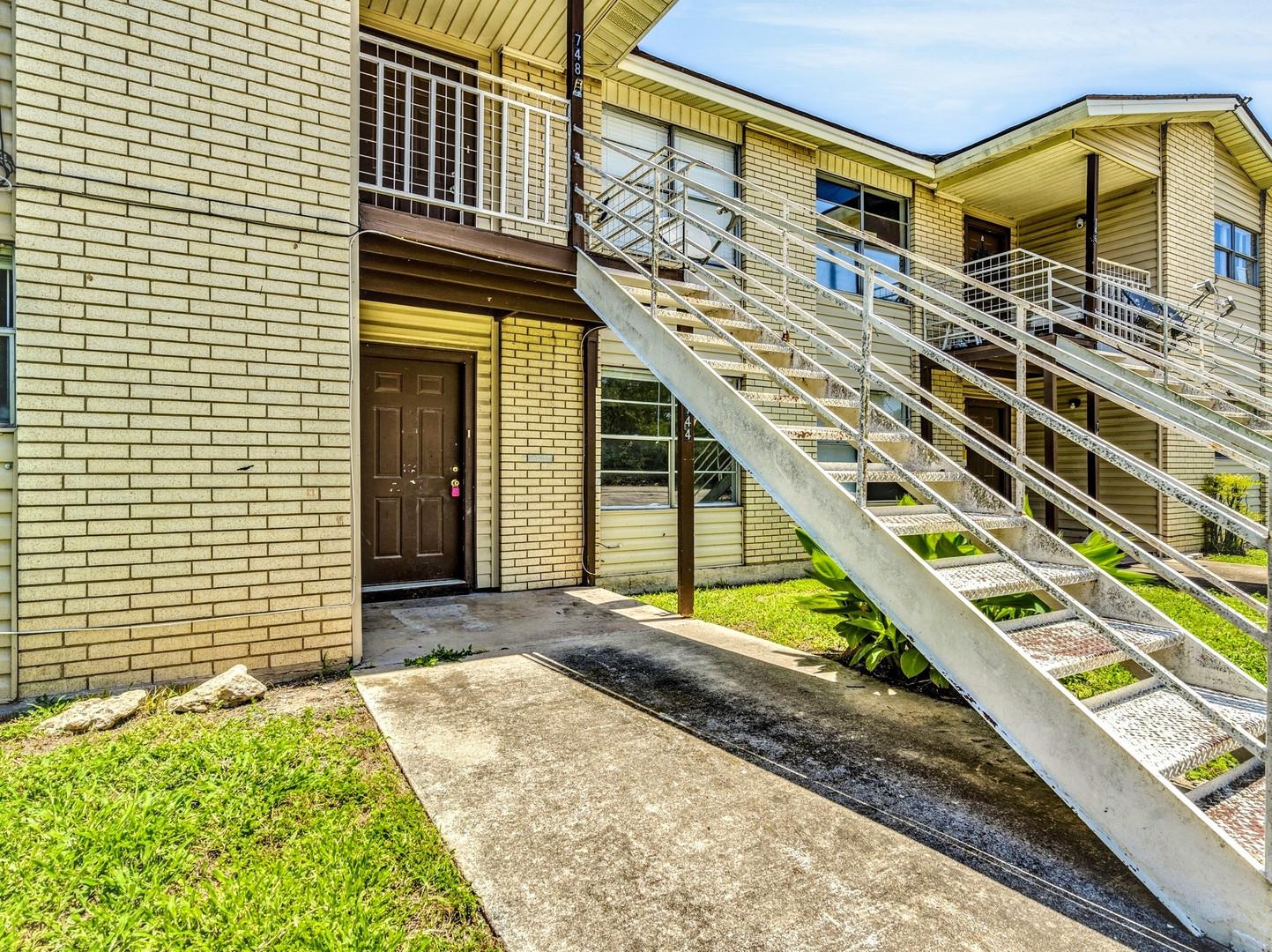 744 Old Martindale Rd, San Marcos, TX 78666