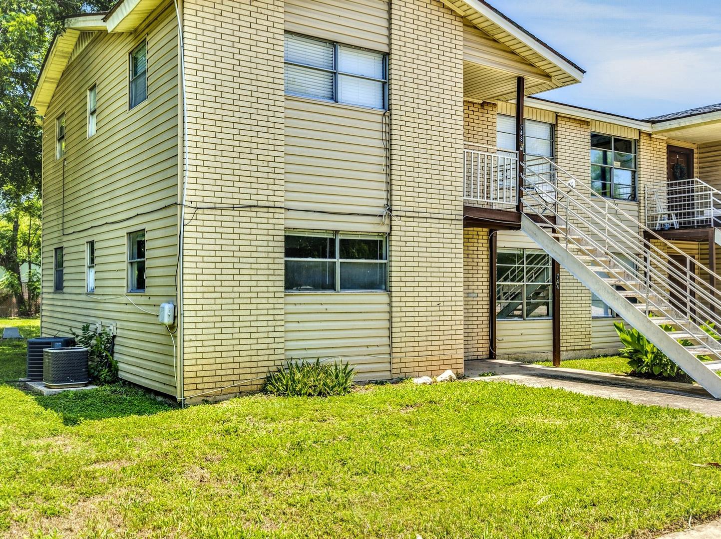 744 Old Martindale Rd, San Marcos, TX 78666