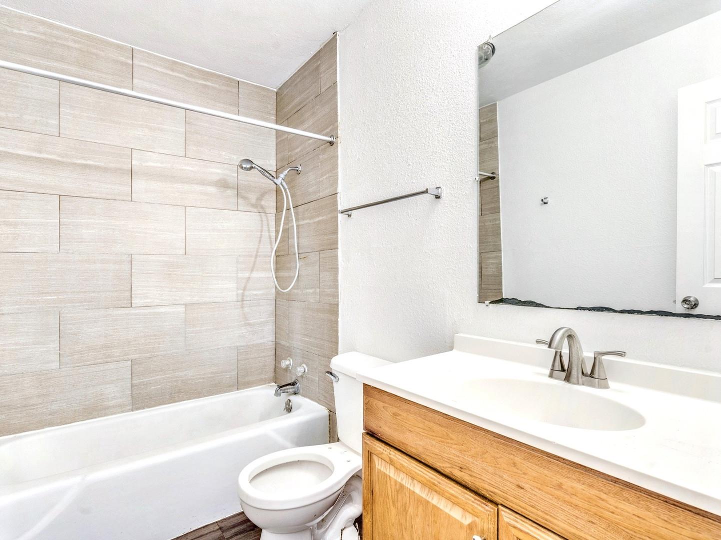 744 Old Martindale Rd, San Marcos, TX 78666