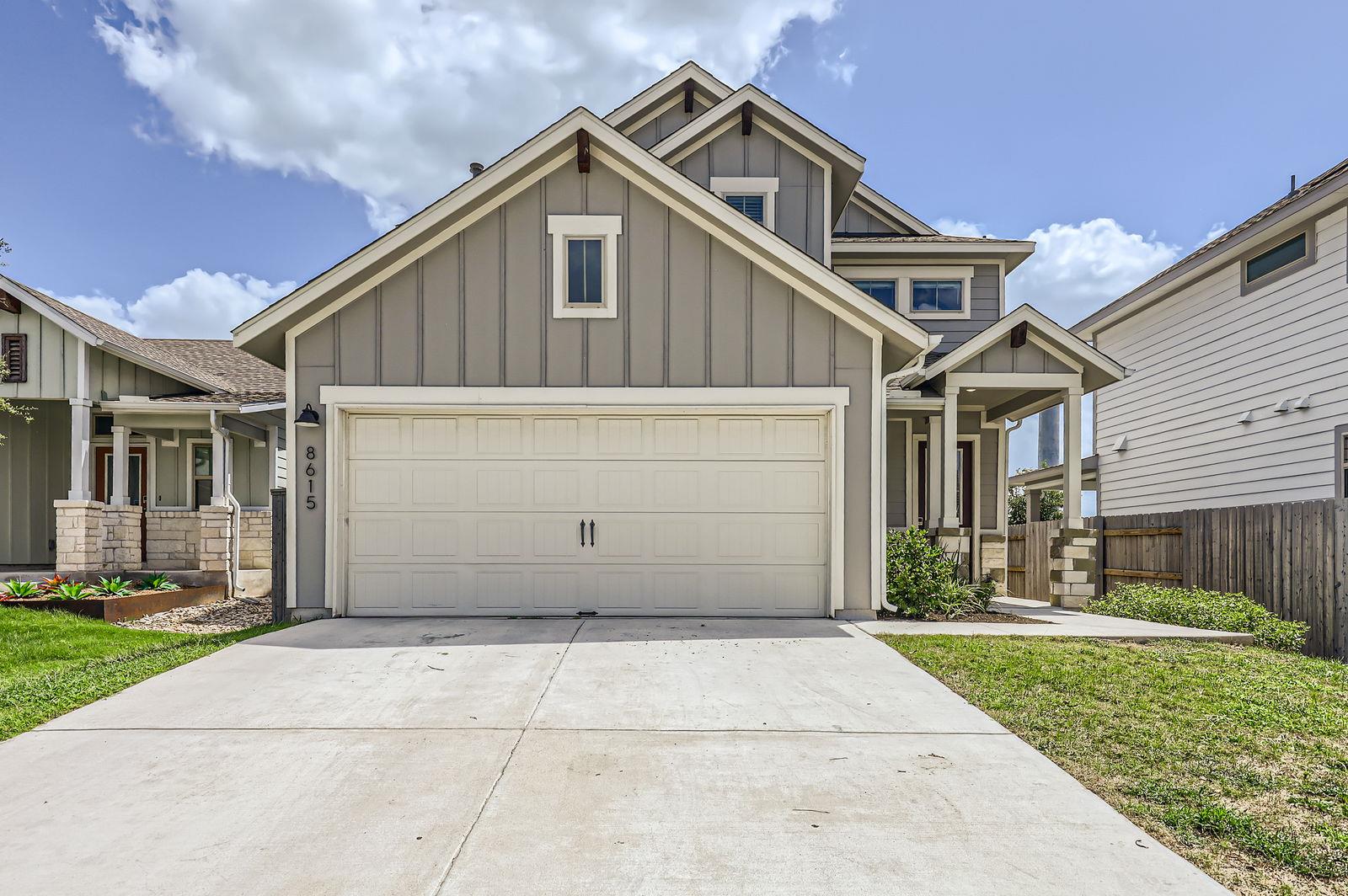 8615 McKamy Dr, Austin, TX 78744