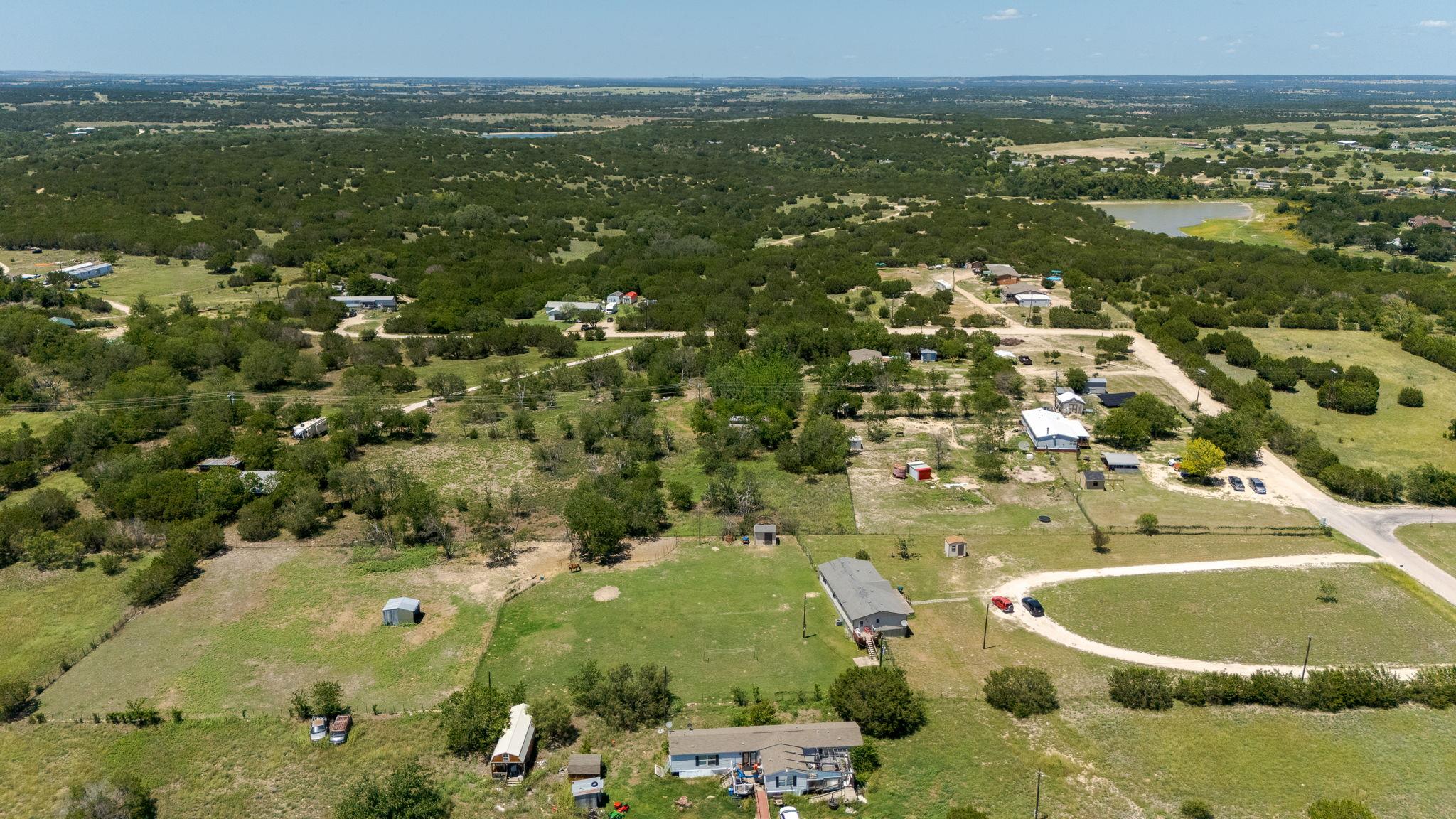 1123 Twin Mountain Rd, Copperas Cove, TX 76522