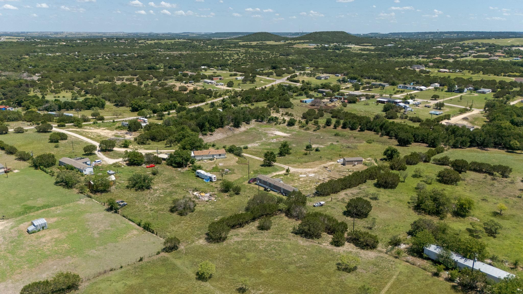 1039 Twin Mountain Rd, Copperas Cove, TX 76522