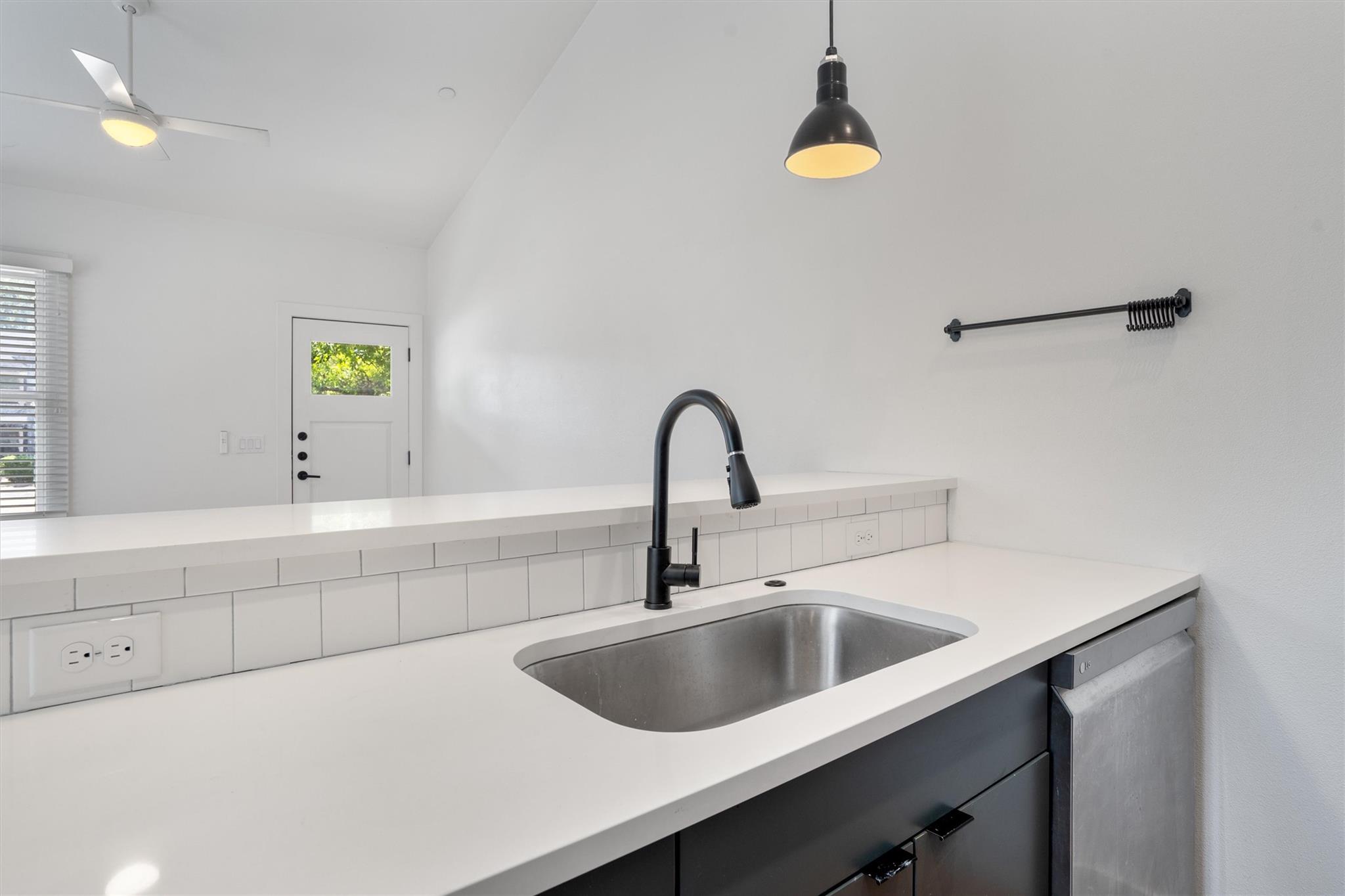 4004 Avenue C Ave # A, Austin, TX 78751
