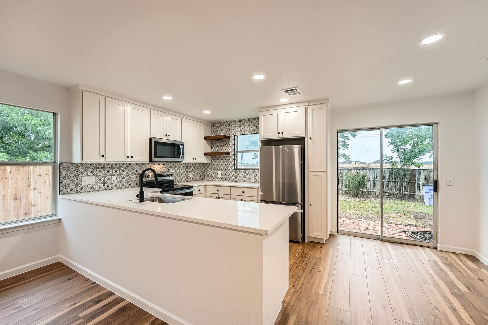 16825 Hamilton Point Cir, Manor, TX 78653