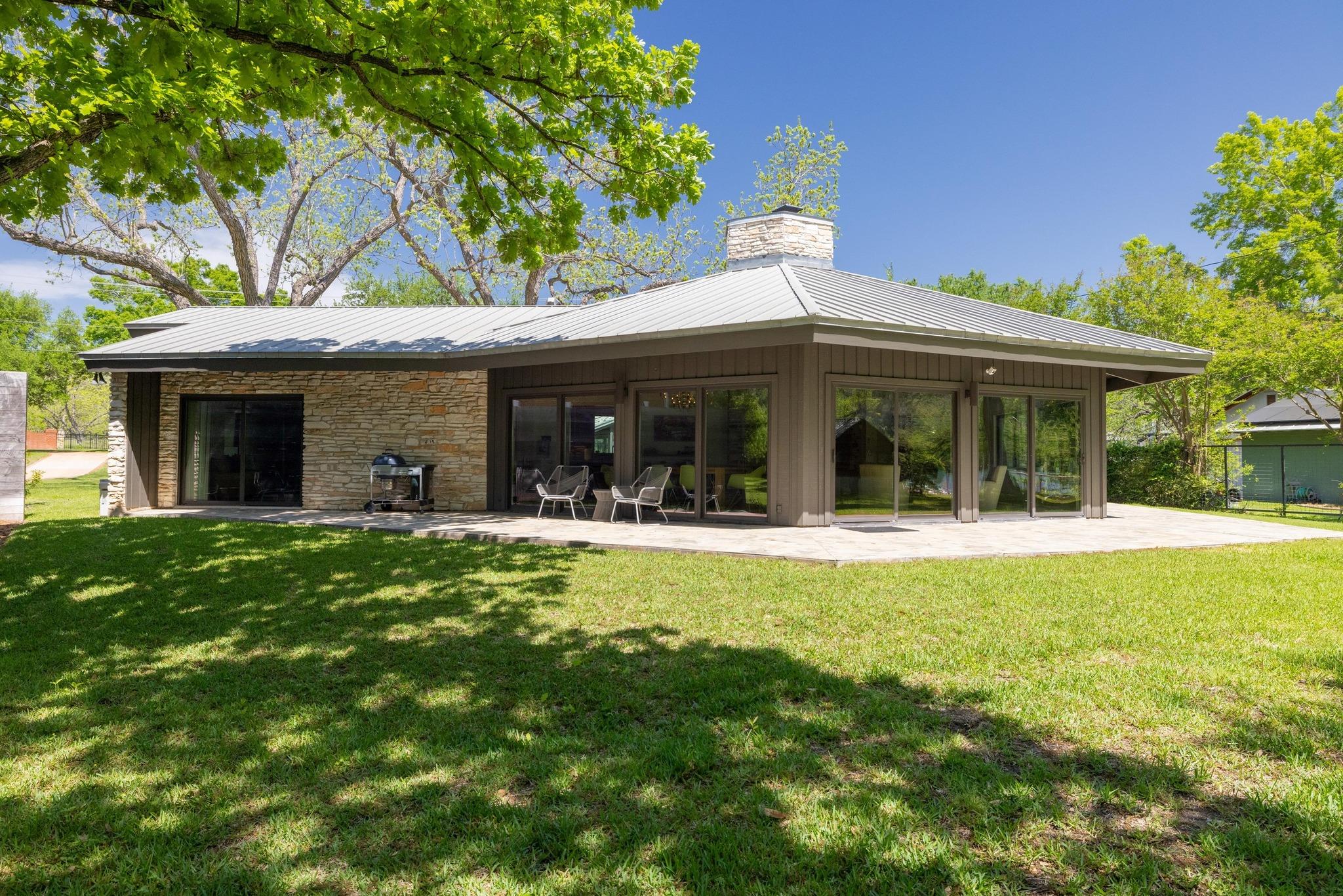 2401 Manana St, Austin, TX 78730