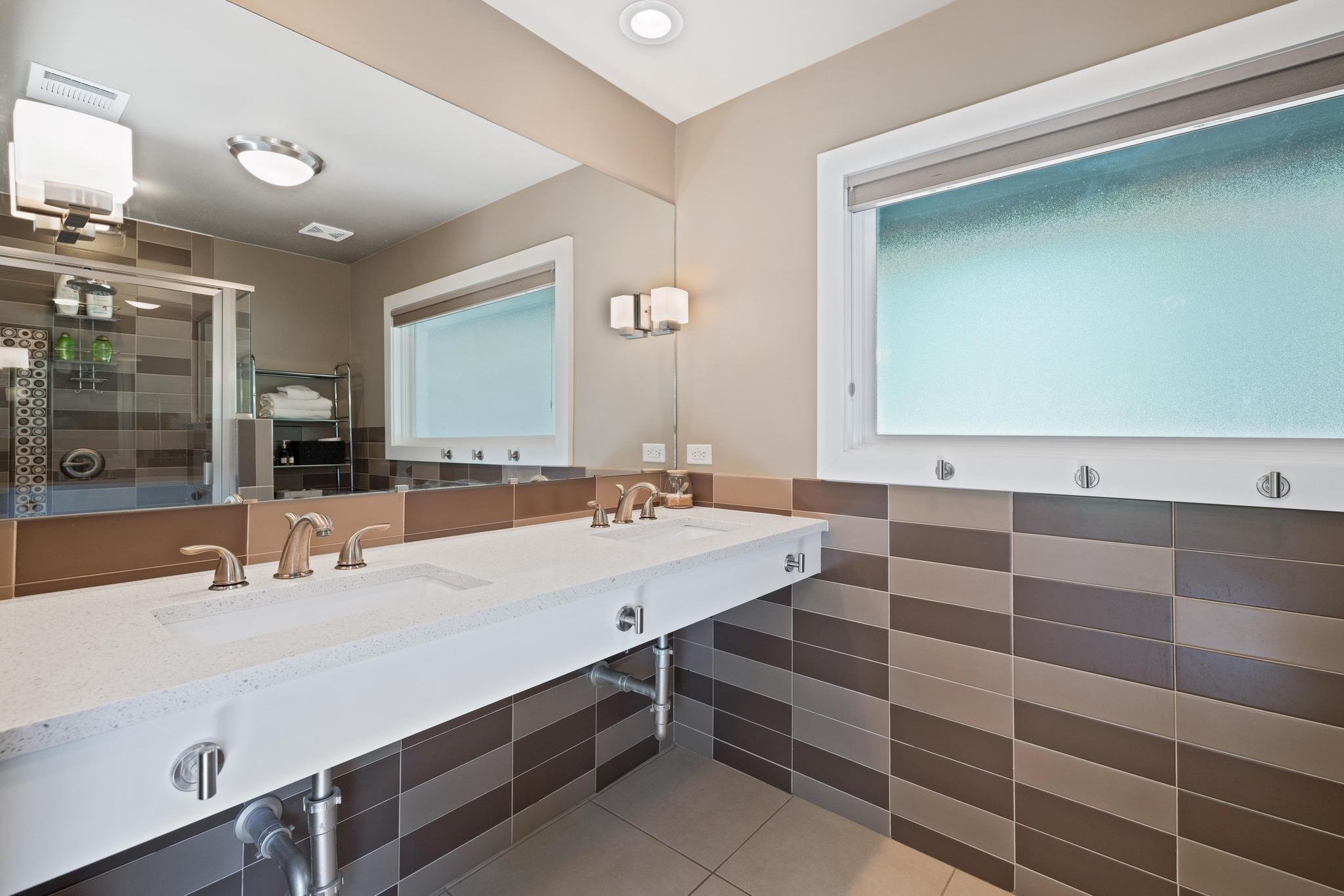 2401 Manana St, Austin, TX 78730