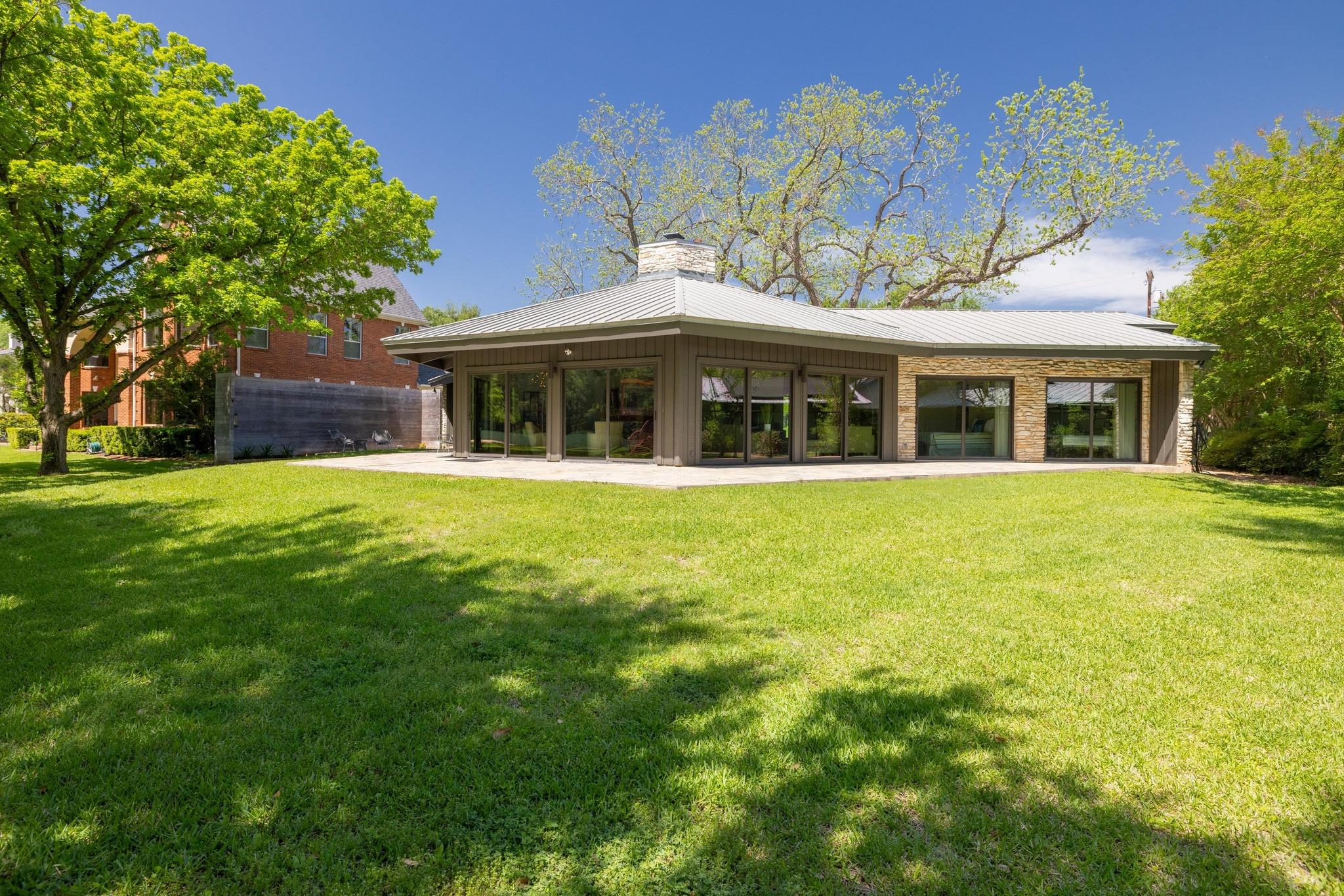 2401 Manana St, Austin, TX 78730