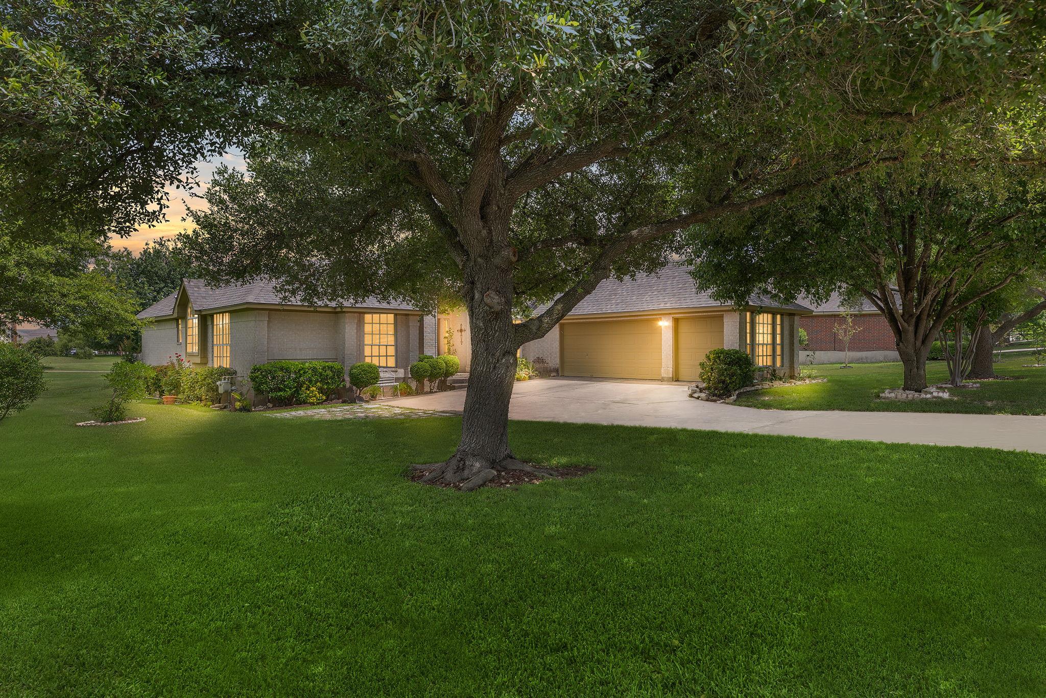 19425 Kennemer Dr, Pflugerville, TX 78660
