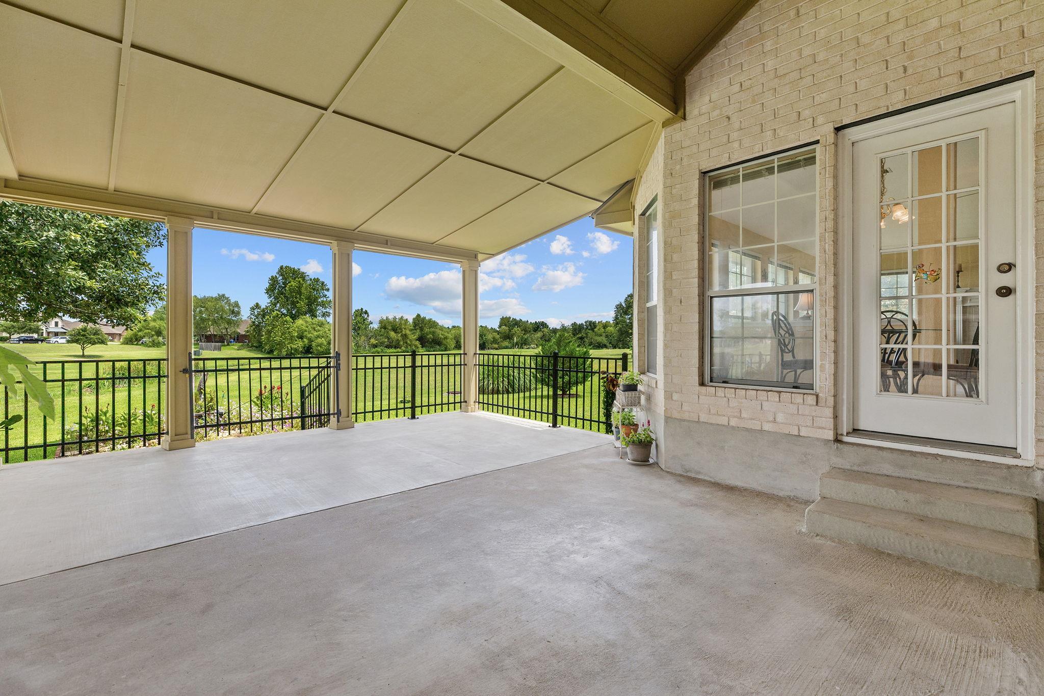 19425 Kennemer Dr, Pflugerville, TX 78660