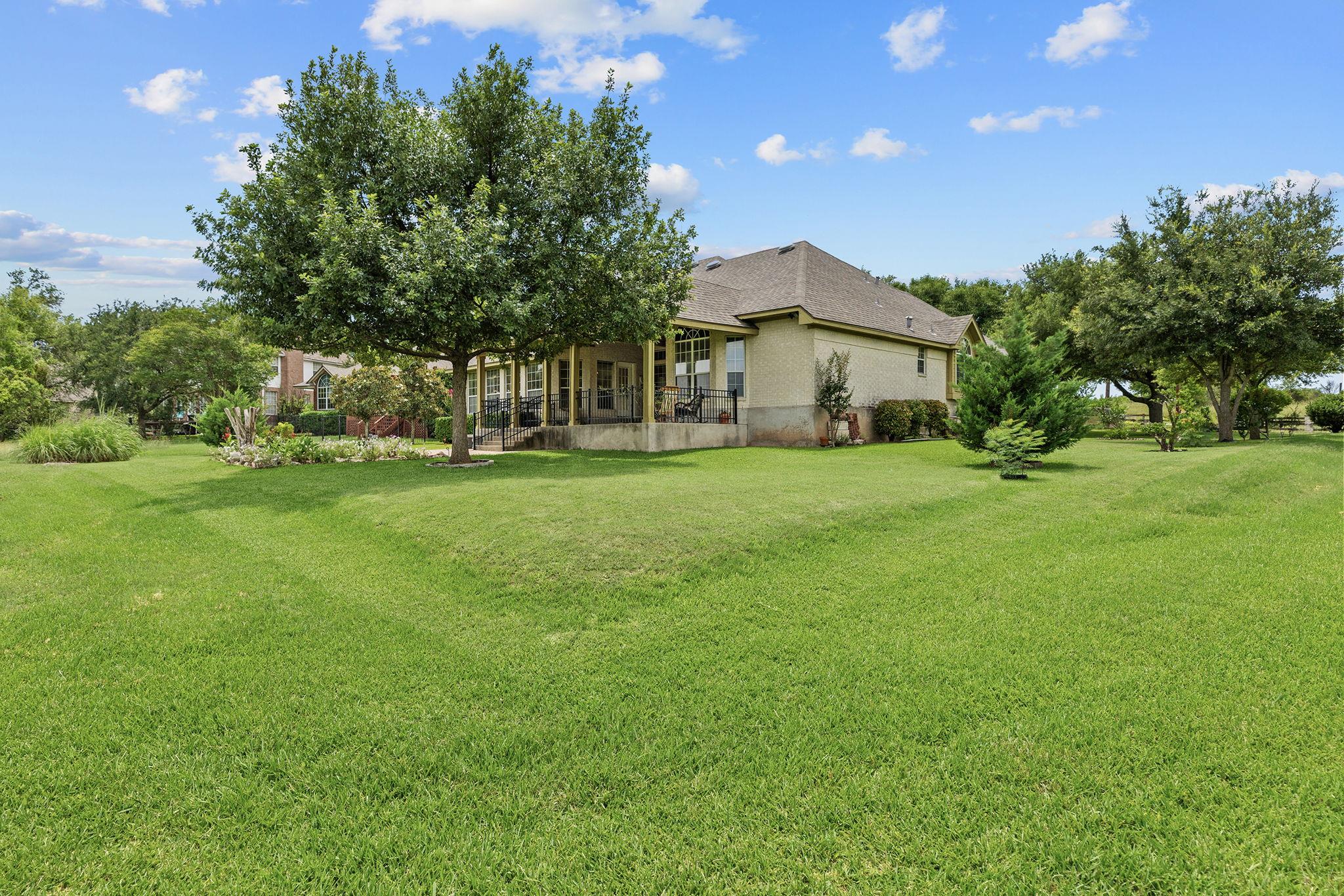 19425 Kennemer Dr, Pflugerville, TX 78660