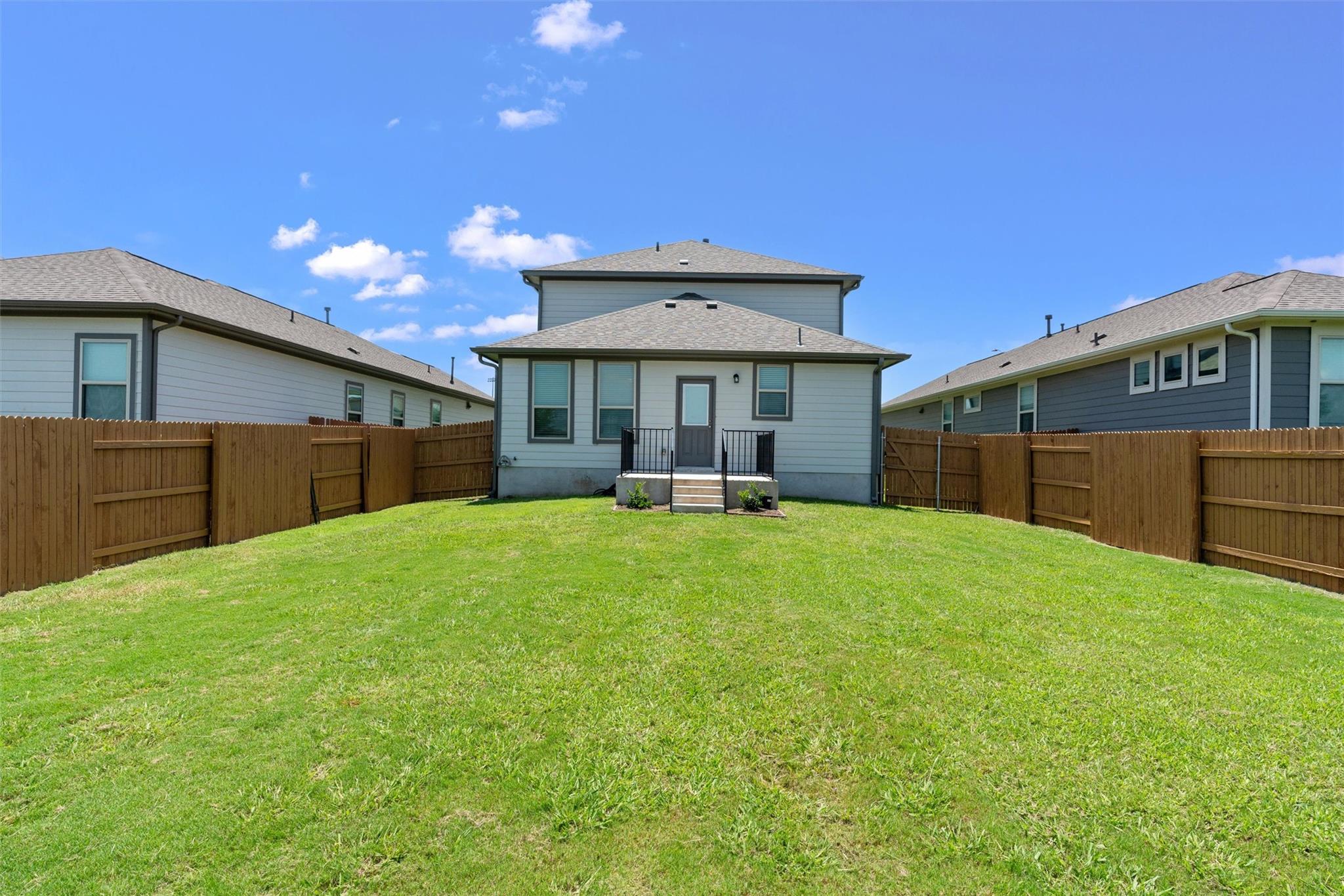 557 Rearing Mare Pass, Georgetown, TX 78626