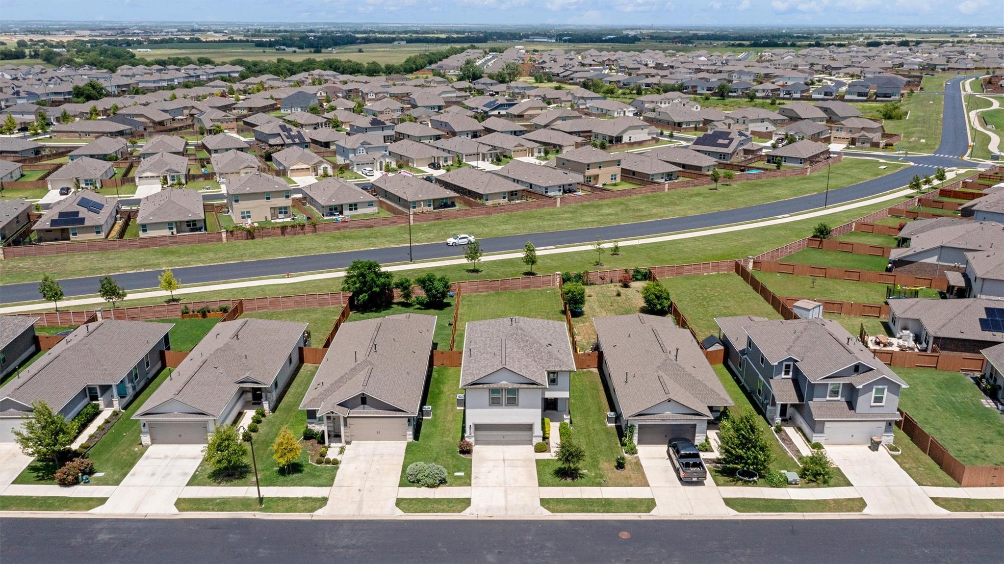 557 Rearing Mare Pass, Georgetown, TX 78626