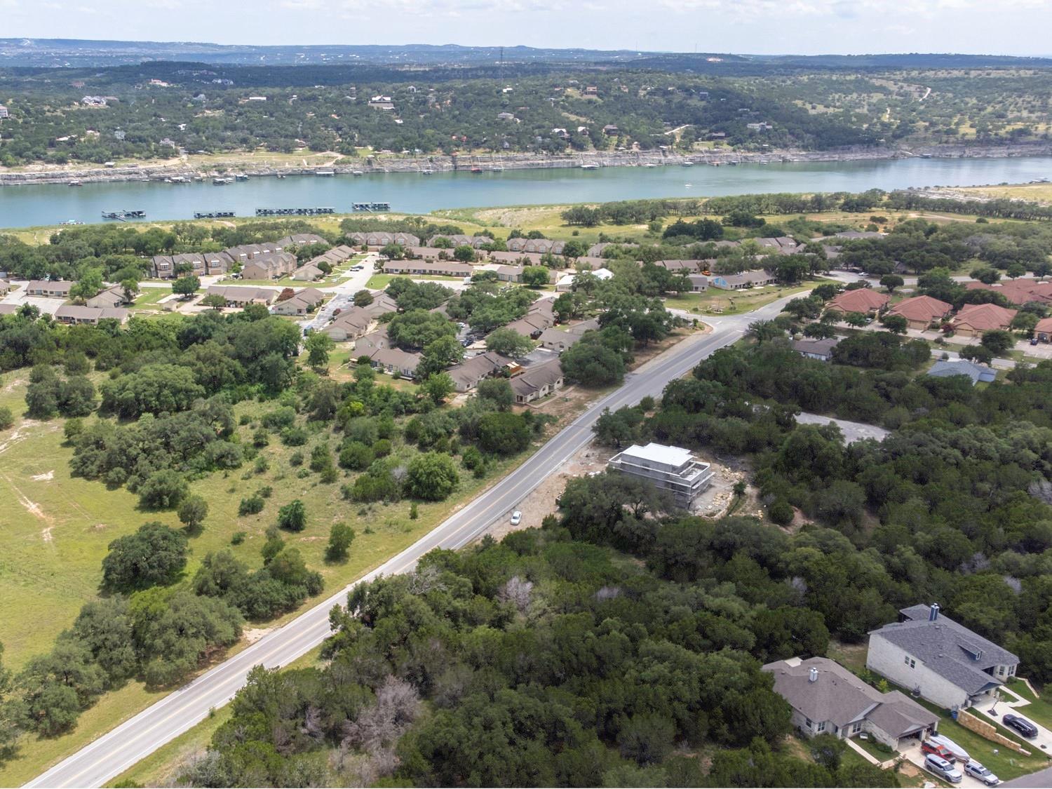 21000 Highland Lake Dr, Lago Vista, TX 78645