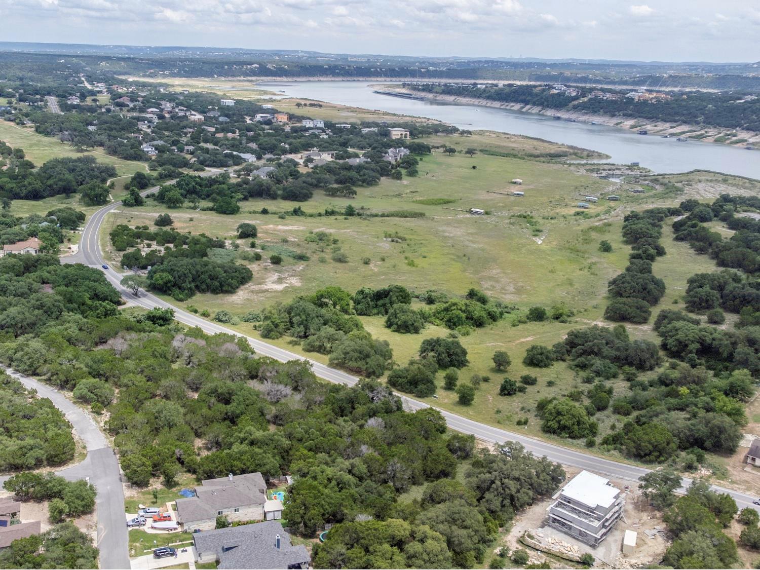 21000 Highland Lake Dr, Lago Vista, TX 78645