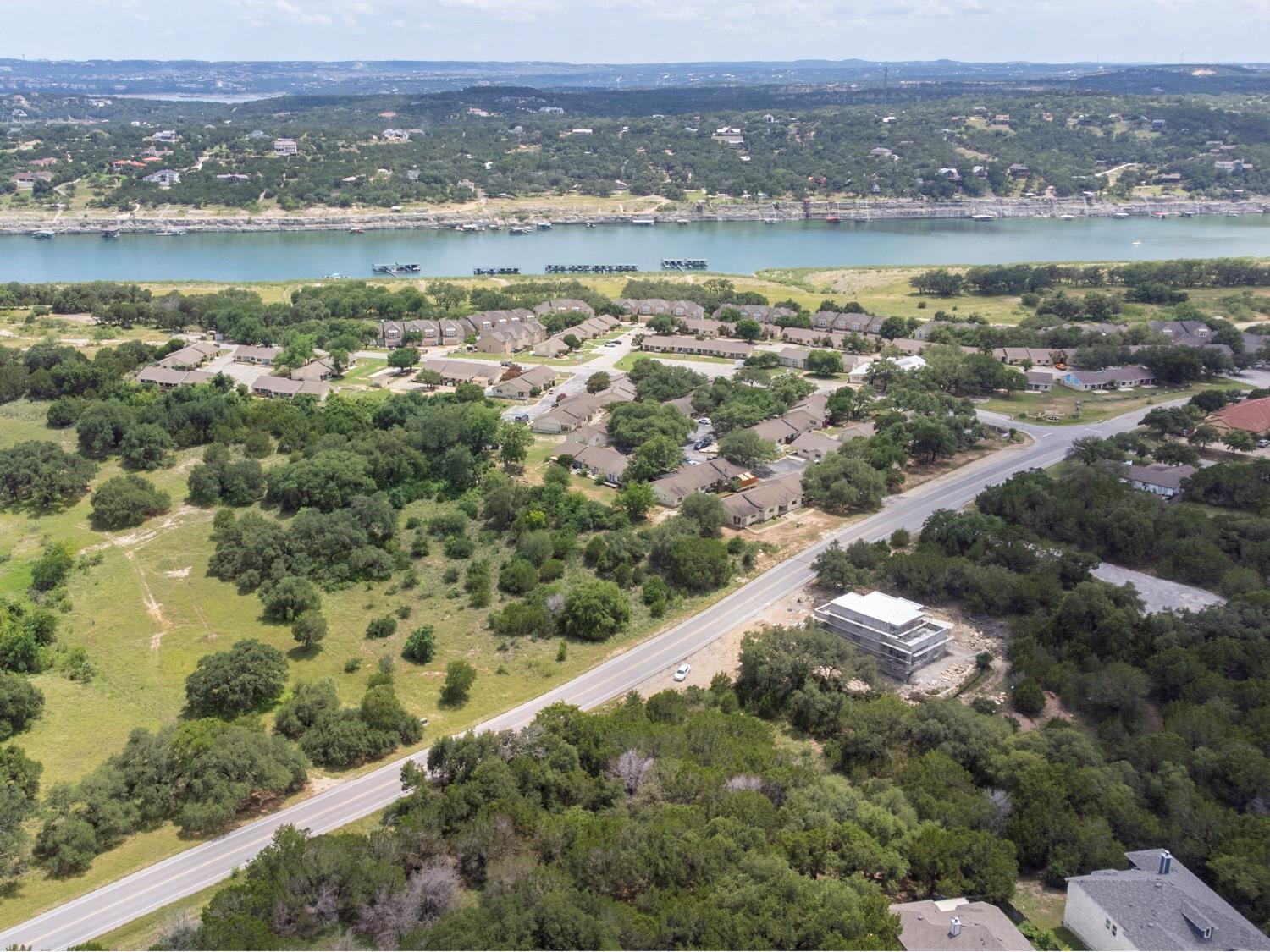 21000 Highland Lake Dr, Lago Vista, TX 78645