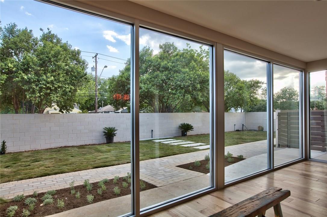 924 E 51st St # 117, Austin, TX 78751