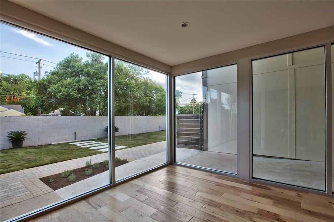 924 E 51st St # 117, Austin, TX 78751