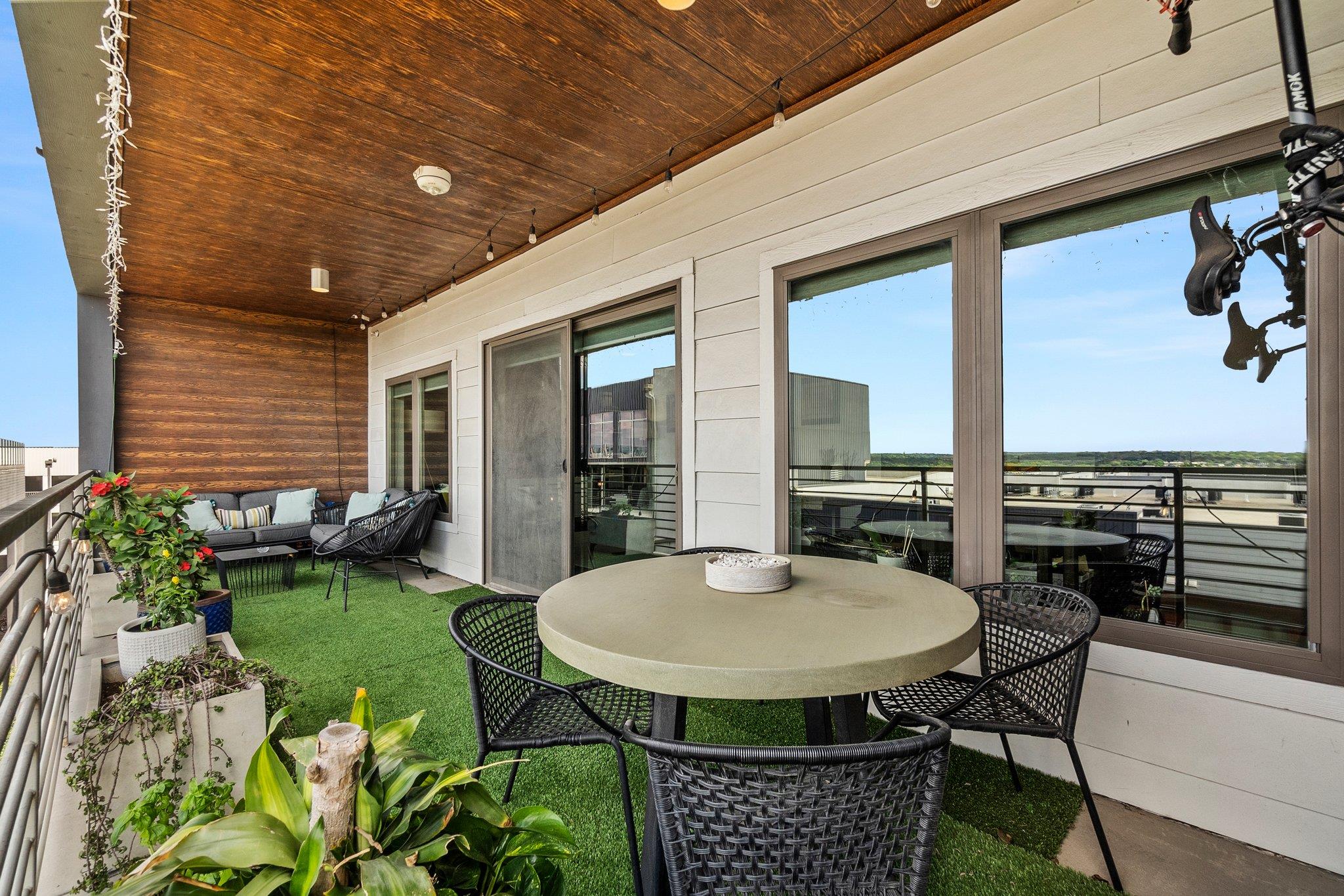4361 S Congress Ave # 636, Austin, TX 78745