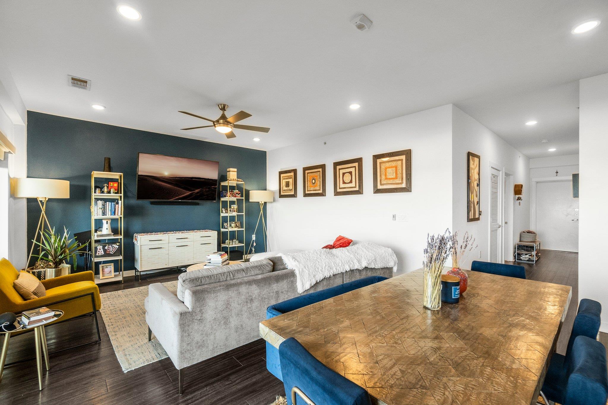 4361 S Congress Ave # 636, Austin, TX 78745
